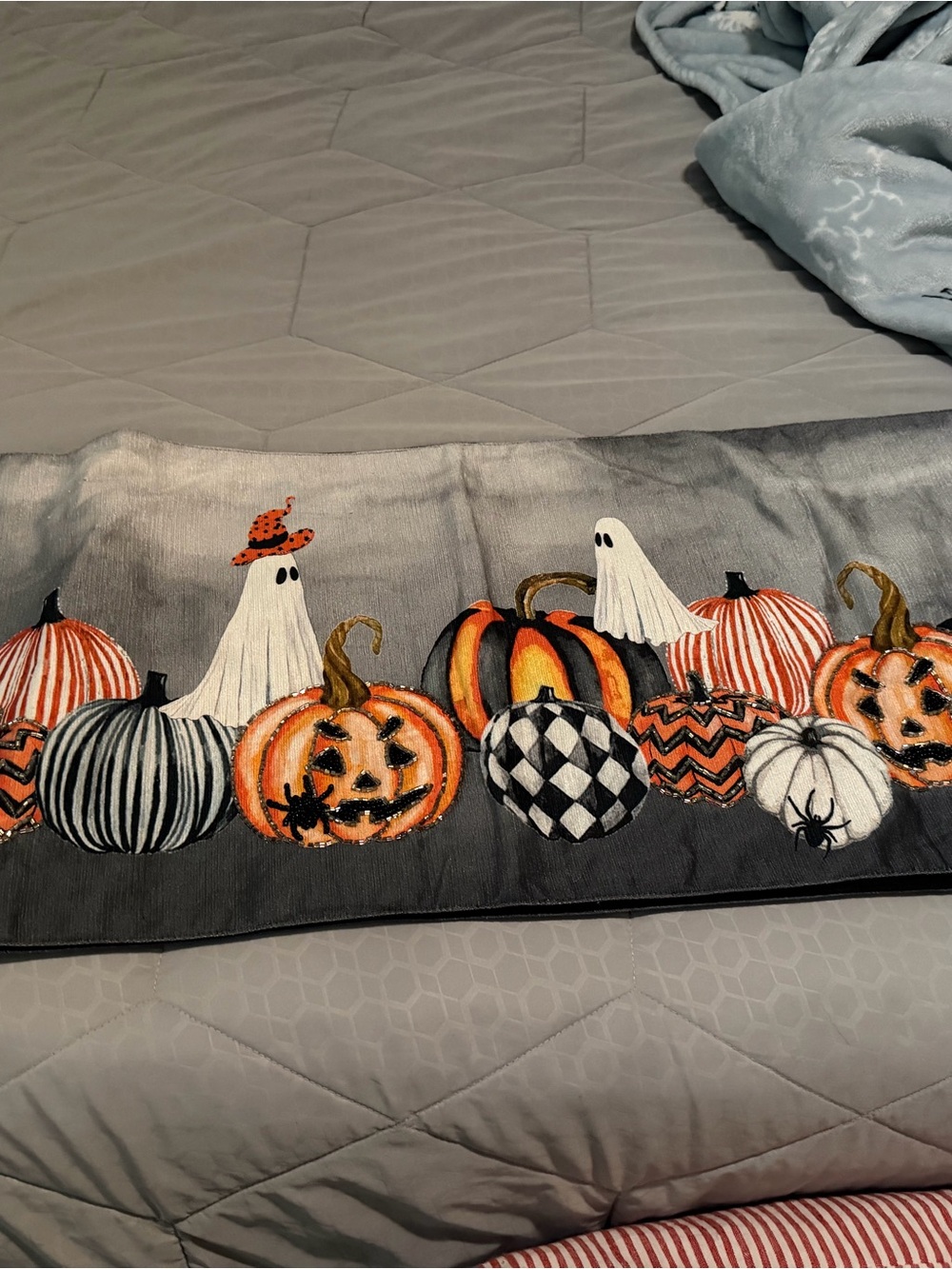 Halloween Pumpkin & Ghost Decorative Table Runner - Gray and Orange